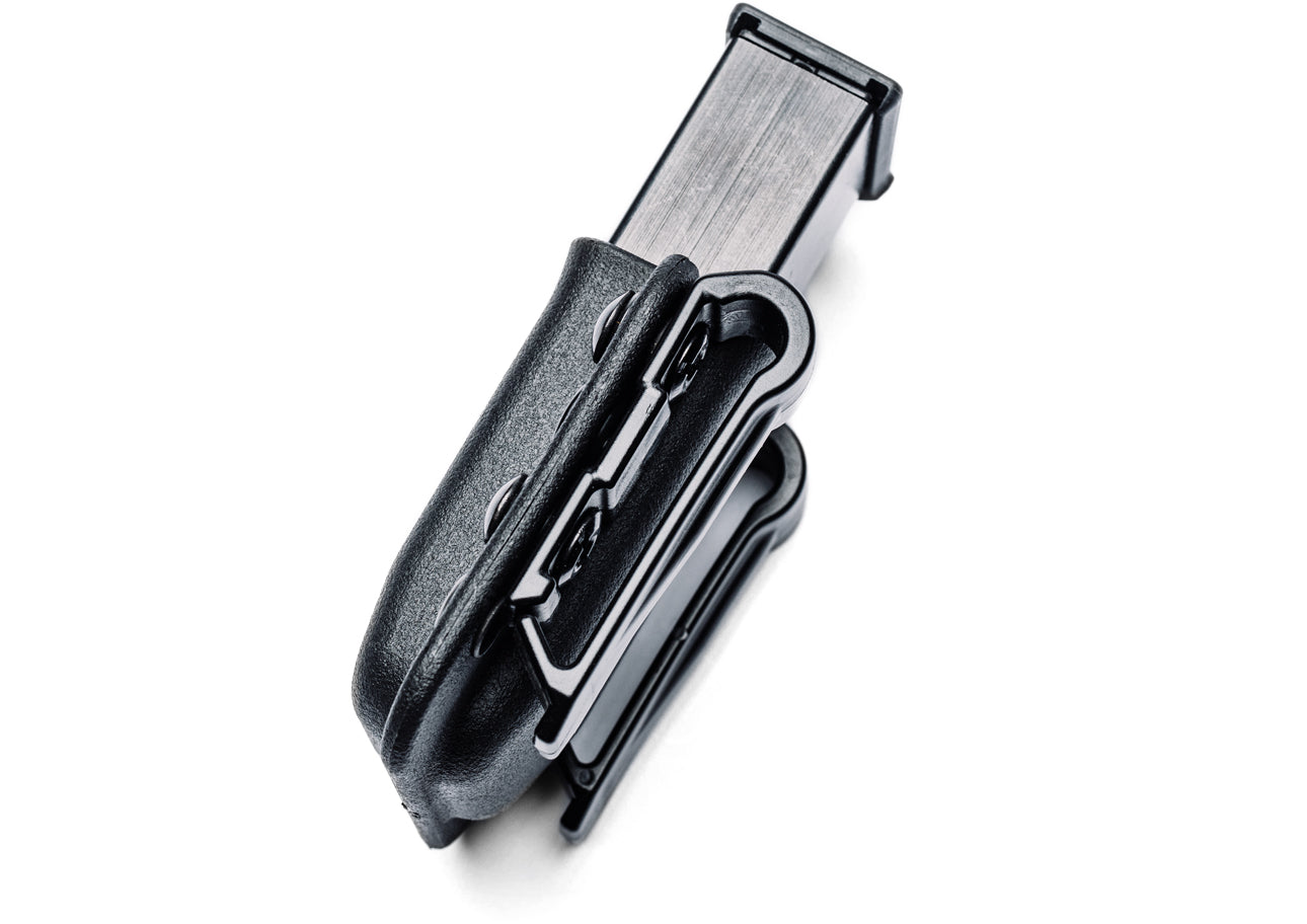 Total Eclipse Single Mag Pouch Outside the Waistband / Inside the Waistband (OWB/IWB) with Quick E-Loop