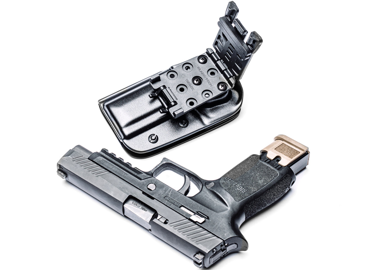 Classic Outside the Waistband (OWB) Holster with Tek-Lok and Sig P320 Fullsize