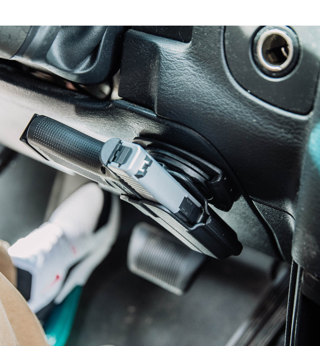Tek-Mount installed inside a vehicle