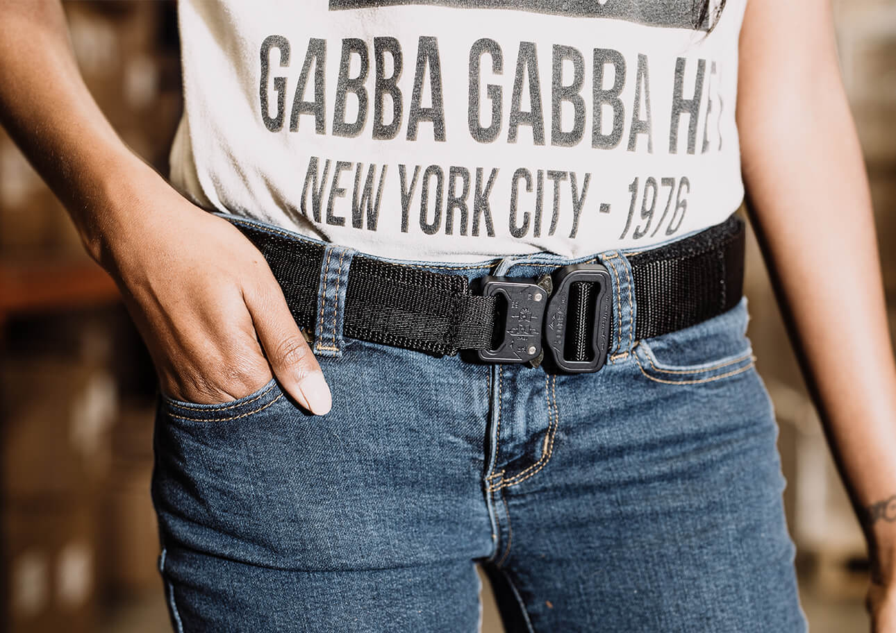 Gun belts and everyday carry ratchet belts for the range and law enforcement.